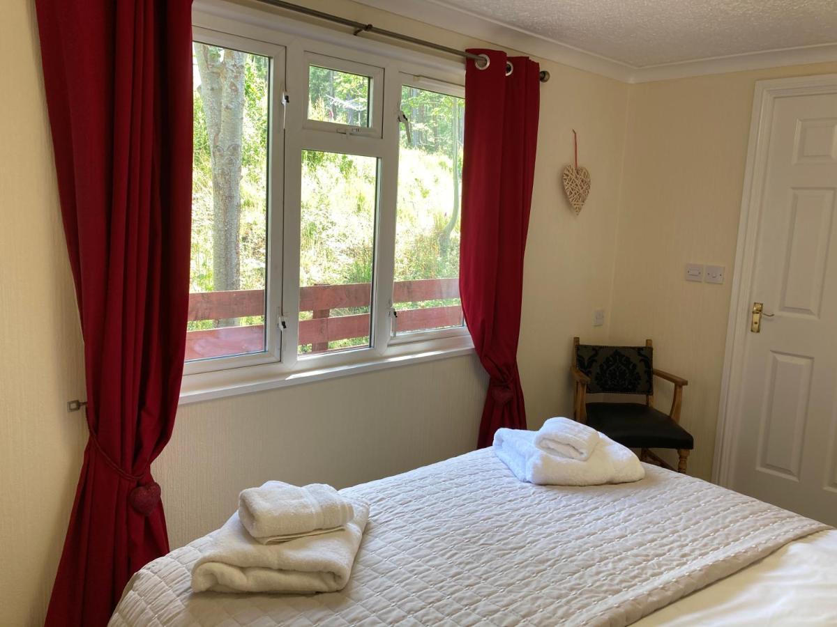 Lochay Lodges Килин Екстериор снимка
